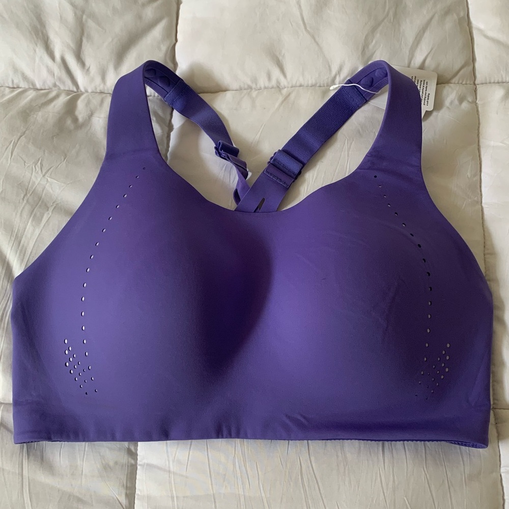 Brand New Lululemon Sports Bra